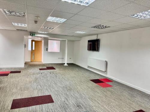 Unit 1, Wycombe Industrial Mall, West End Street, High Wycombe, HP11
