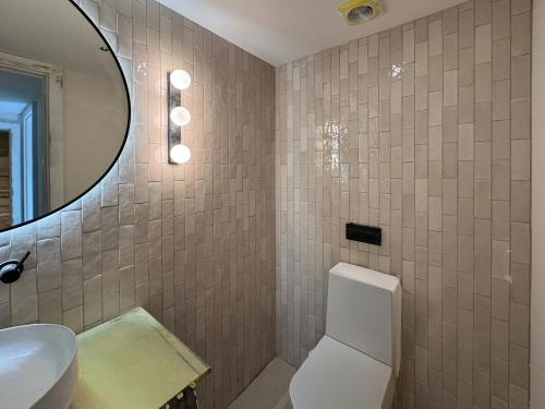 1 Denbigh Road, Notting Hill, London, W11