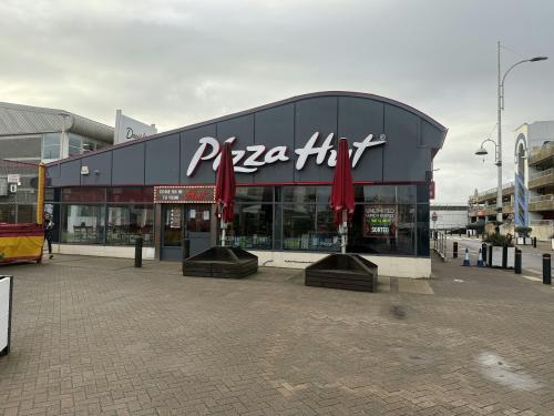 Restaurant 2, Brighton Marina Village, Brighton, BN2