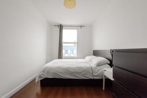 136 Holloway Road, Holloway, London, N7