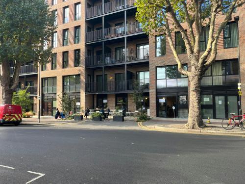 Unit D&E, 67 Lawrence Road, Seven Sisters, London, N15