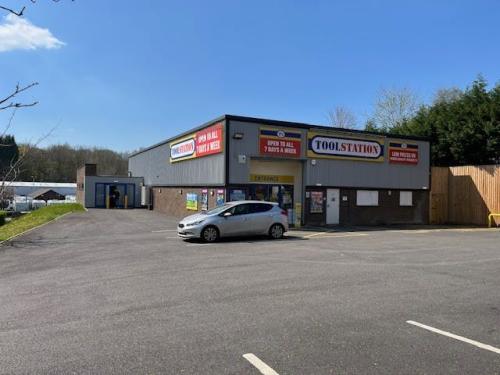 Options House, Brookfield Industrial Estate, Glossop, SK13