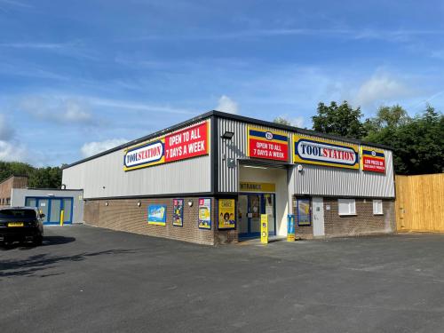 Options House, Brookfield Industrial Estate, Glossop, SK13