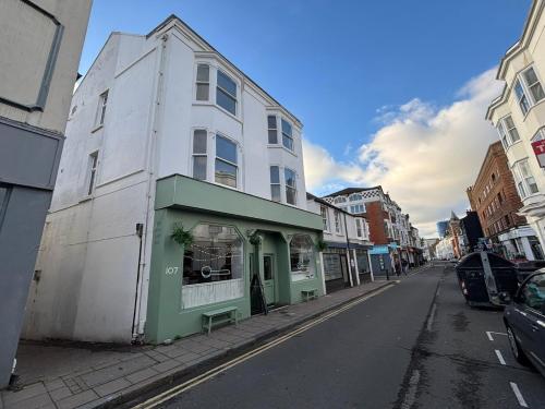 107-108 St. Georges Road, Kemp Town, Brighton, BN2