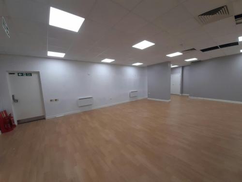 Unit 3 Crown Heights, Alencon Link, Basingstoke, RG21