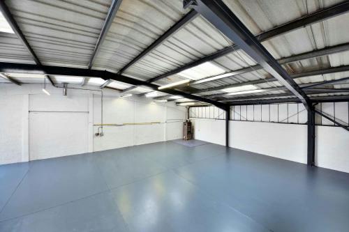 Wardpark Trade Park, 9 Tollpark Road, Castlecary, Falkirk, G68
