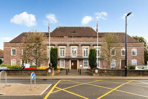 2.72 Acres, Queen Victoria Road, High Wycombe, HP11
