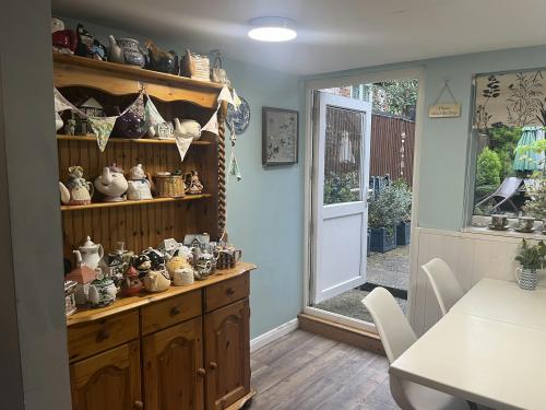 Clieve Cottages, 1 & 2 High Street, Cookham, SL6