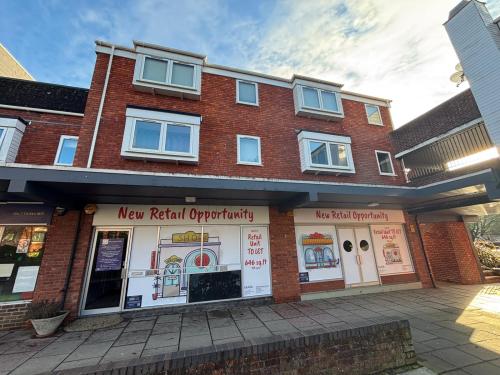 6, Dukes Mill Centre, Broadwater Road, Romsey, SO51