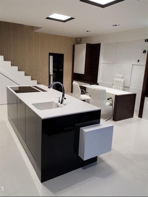 Unit 7, Lincoln Road, Peterborough, PE1