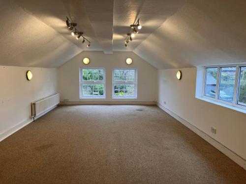 10A Weston Road, Aston Clinton, Aylesbury, HP22