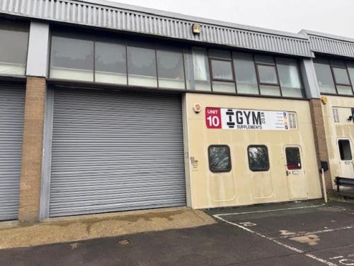 Unit 10, Lincoln Park Business Centre, Lincoln Road, High Wycombe, HP12