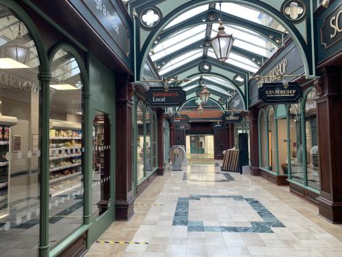 8-10 Great Hall Arcade, Mount Pleasant Road, Tunbridge Wells, TN1