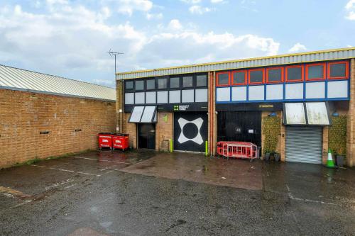 Unit 1-2, Dulwich Business Centre, Malham Road, Dulwich, London, SE23