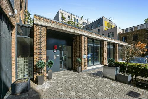 Unit 1, Centric Close, Camden, London, NW1