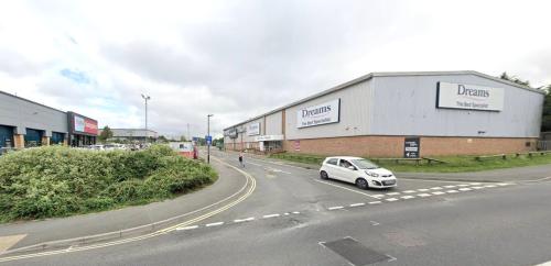 Former Carpetright, Gunville Trading Estate, Taylor Road, Newport, PO30