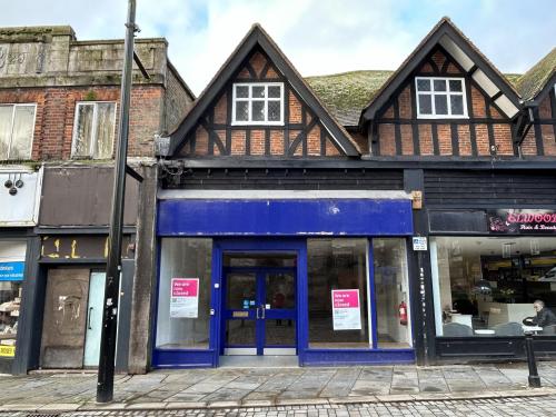 8 Church Street, High Wycombe, HP11