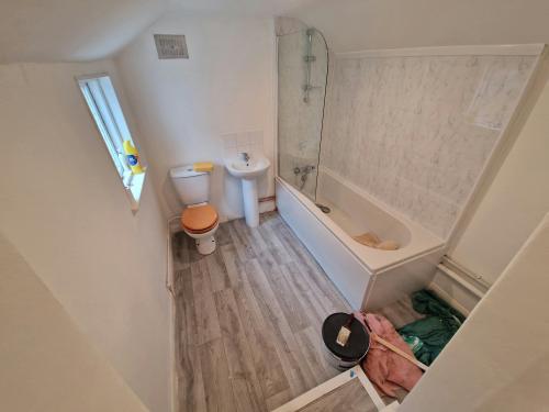 24 Village Road, Gosport, PO12