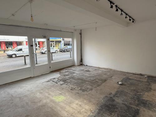 1 The Arcade, Maxwell Road, Beaconsfield, HP9