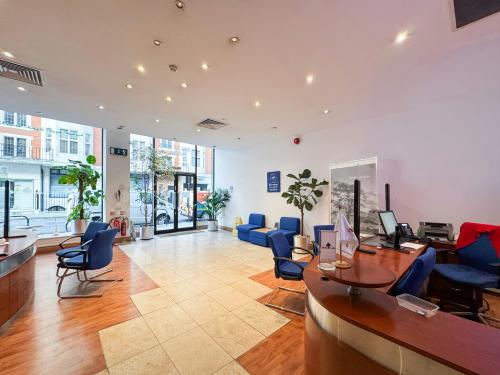 72-73 Margaret Street, Fitzrovia, London, W1W