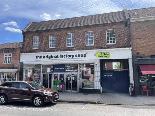 9-11 High Street, Tenterden, TN30
