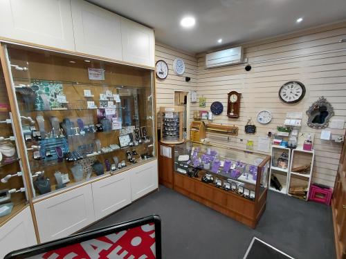 Vicarage Field Shopping Centre, 28a High Street, Hailsham, BN27