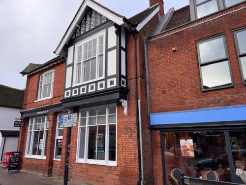 89 High Street, Billericay, CM12