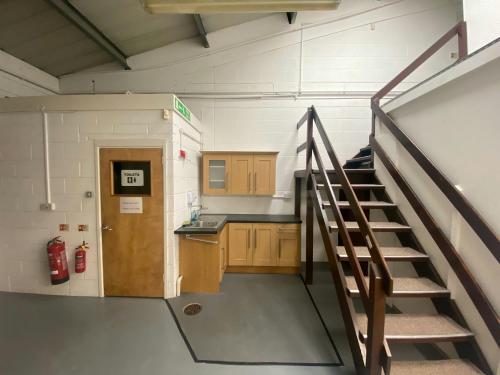 19, Fairway Business Centre, Airport Service Road, Portsmouth, PO3