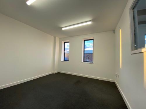 Dale Hall Industrial Estate, 1B Riverside Avenue West, Lawford, Manningtree, CO11