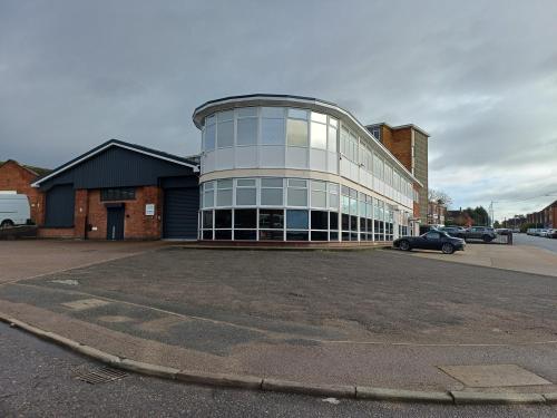 14-16 Iliffe Avenue, Oadby, LE2