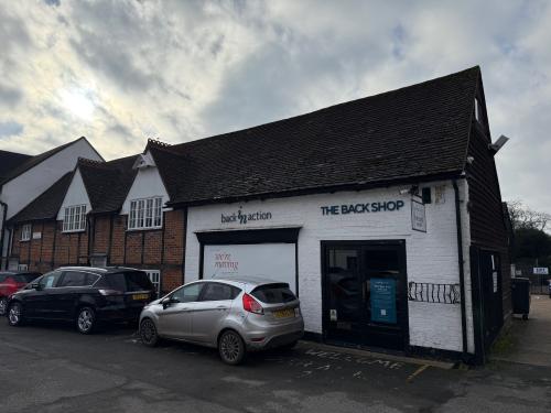 Oxford Road, 3-5 Quoiting Square, Marlow, SL7