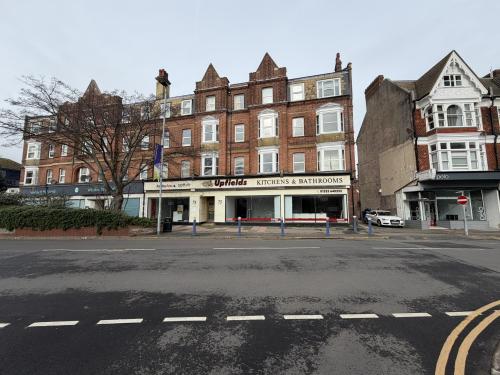 73-75 South Street, Eastbourne, BN21