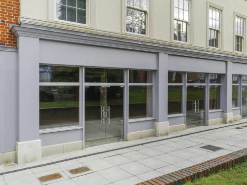 Unit 4 York House, Salisbury Square, Hatfield, AL9