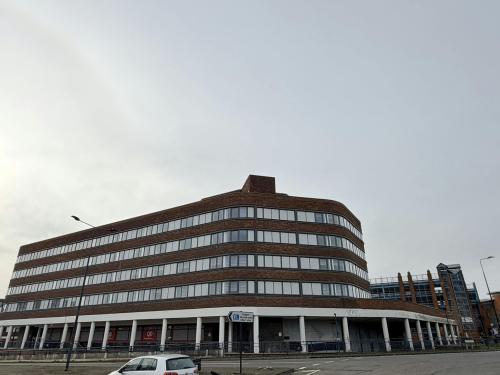 Hampden House, High Street/Vale Park Drive, Aylesbury, HP20