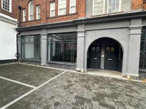 10 Station Road, Letchworth Garden City, SG6