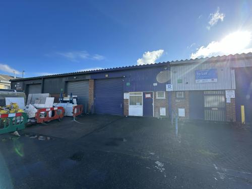 Unit 30, Swan Industrial Estate, Rosemary Road, Wimbledon, London, SW17