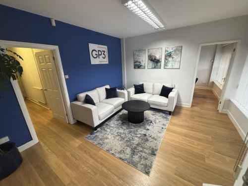 50 Rosemead Drive, Oadby, Leicester, LE2