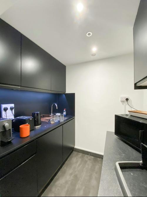 106 Hampstead Road, Euston, London, NW1