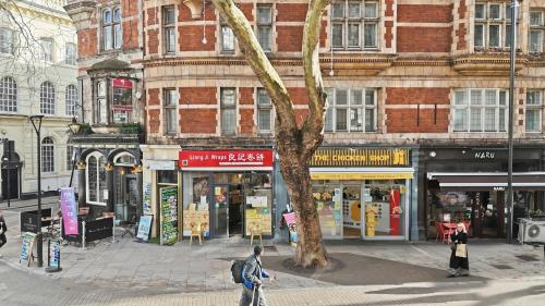 228-234a Shaftesbury Avenue, Covent Garden, London, WC2H