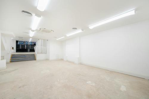 289 Kilburn High Road, Kilburn, London, NW6