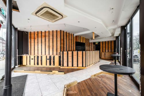 637 Forest Road, Walthamstow, London, E17