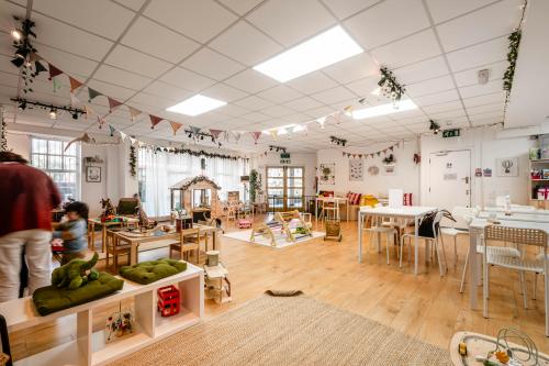 Unit 3 Oakwood House, 414-422 Hackney Road, Cambridge Heath, London, E2