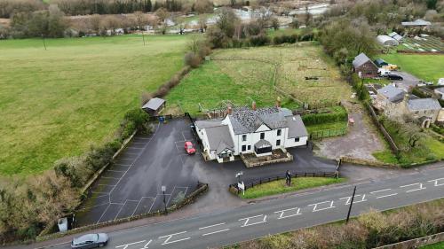 Horse & Radish, Burford Road, Minster Lovell, Witney, OX29