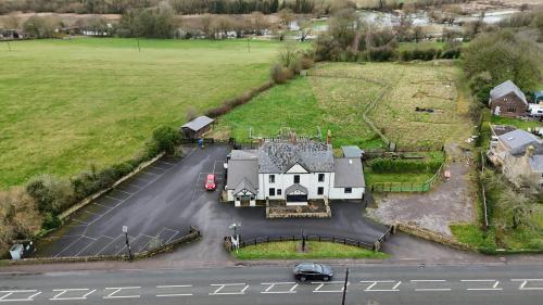 Horse & Radish, Burford Road, Minster Lovell, Witney, OX29