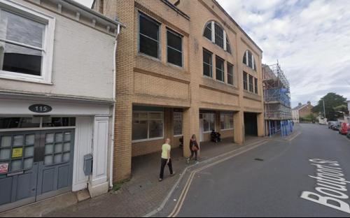 Unit 116-118, Boutport Street, Barnstaple, EX31