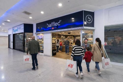 Unit 54, Cascades Shopping Centre, Commercial Road, Portsmouth, PO1
