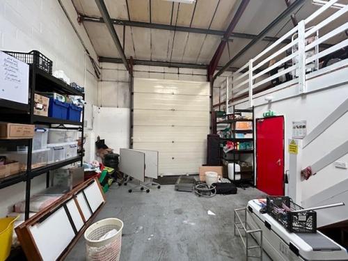 Unit 3, Green Lane Industrial Estate, Thatcham, RG19