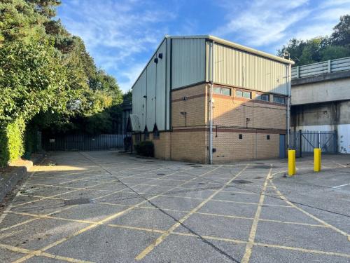 15, Treadaway Tech Centre, Treadaway Hill, High Wycombe, HP10