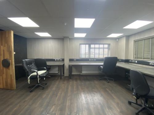 Building 1A Unit 4, Cauldwell Walk, Bedford, MK42