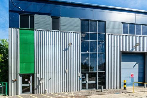 Unit 7, Chancerygate Trade Centre, Broadstone Way, Poole, BH17